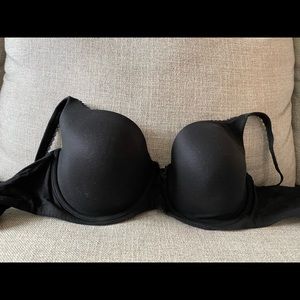 Black Demi bra